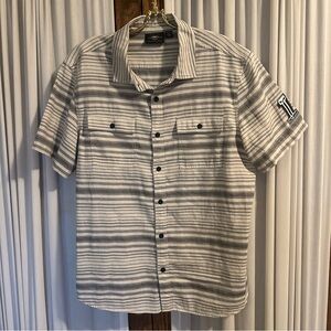 Harley Davidson Gray Striped Short Sleeve Button Down Shirt